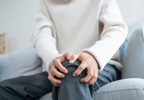 Orthopedic Surgeon in Charleston: When Should You See a Specialist?